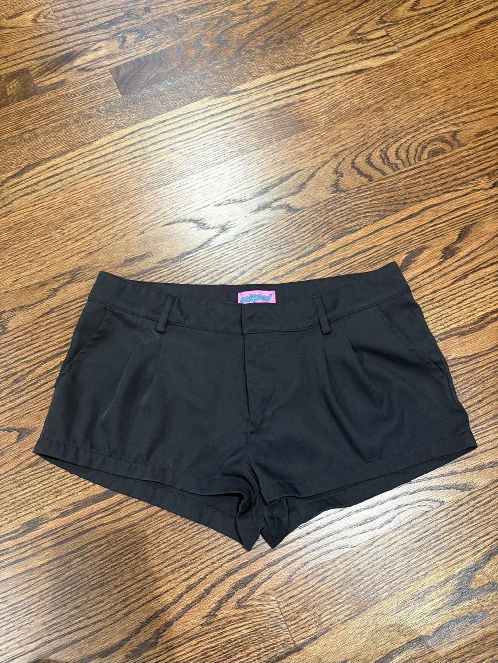 Edikted mini shorts